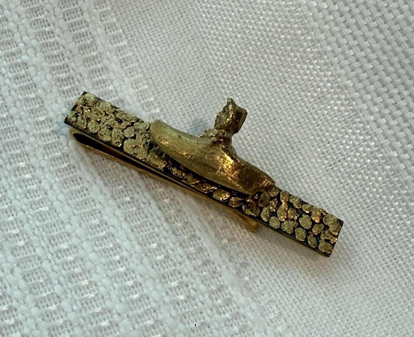 Alaska 10k and 22k Solid Yellow Gold Nugget Gold on a 12k GF Eskimo Tie Clip