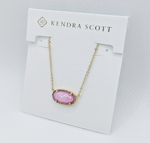 Kendra Scott Elisa Gold Pendant Necklace in Pink Opal