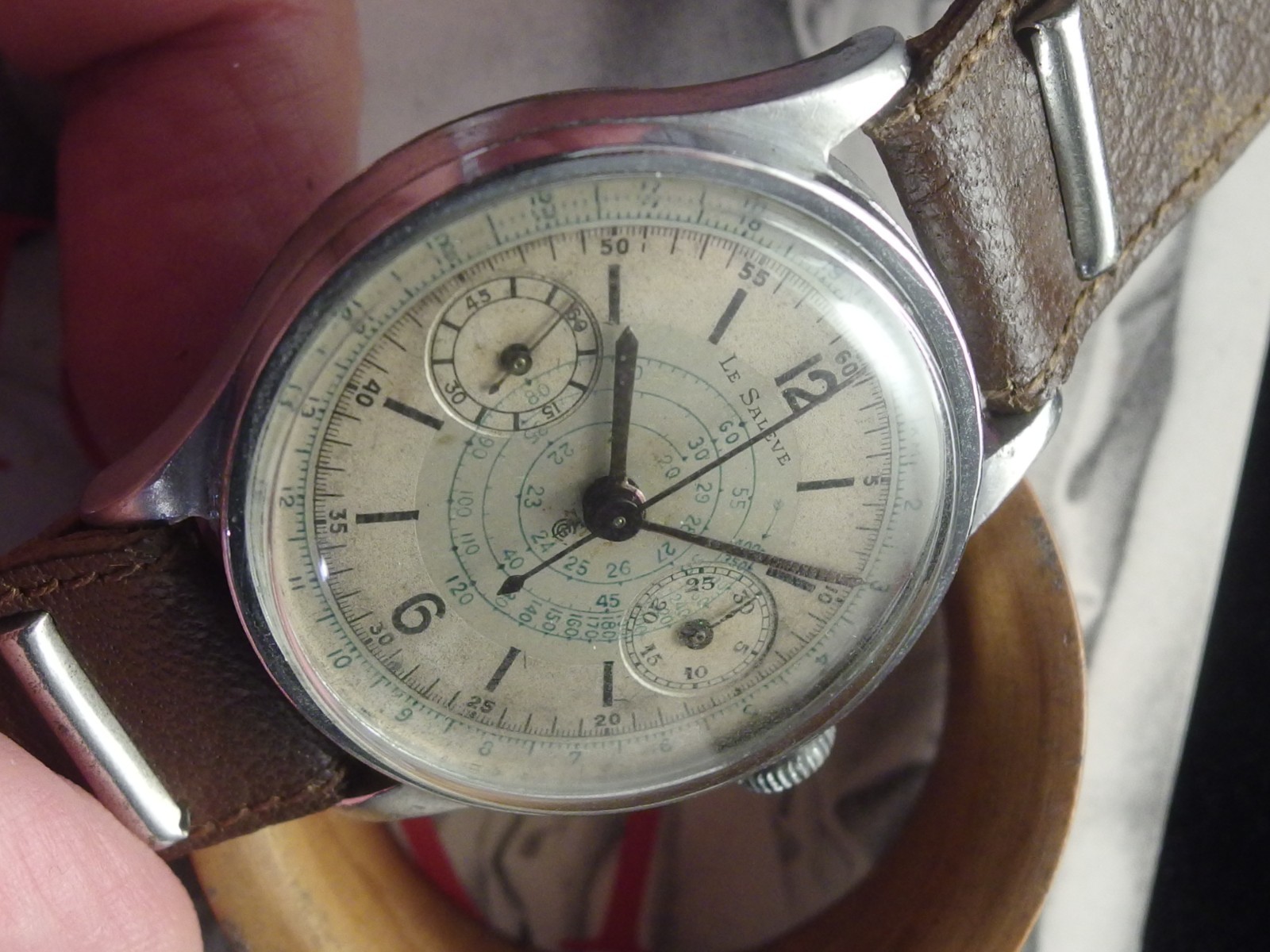 4287 VINTAGE VALJOUX GHT MONOPUSHER CHRONOGRAPH SIGNED LA SALEVE, 1930’ies