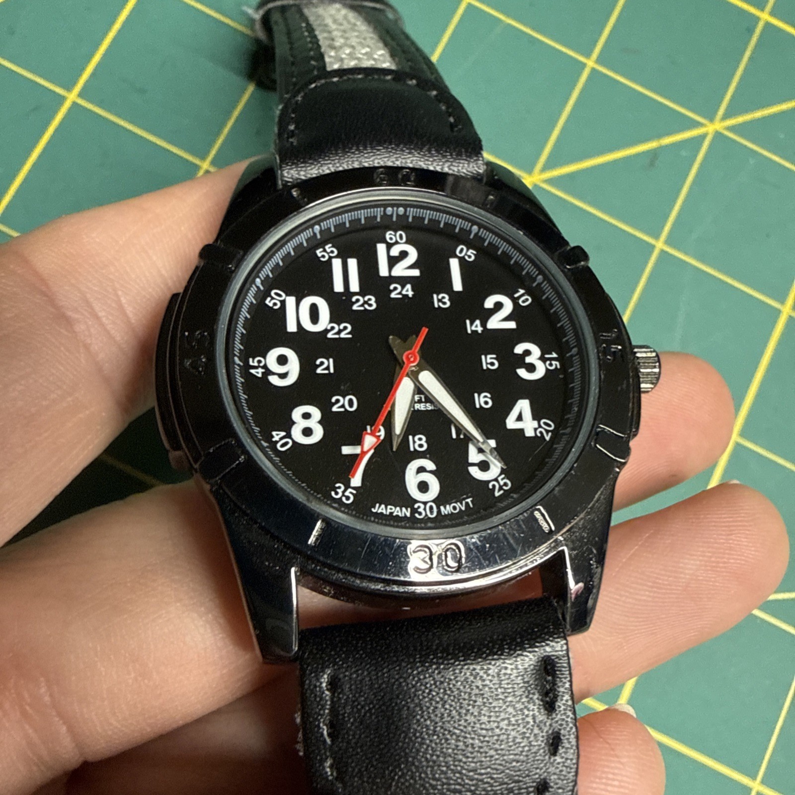 George Watch Men Silver Tone Black Easy To Read Dial Vegan Leather FMDOGE014