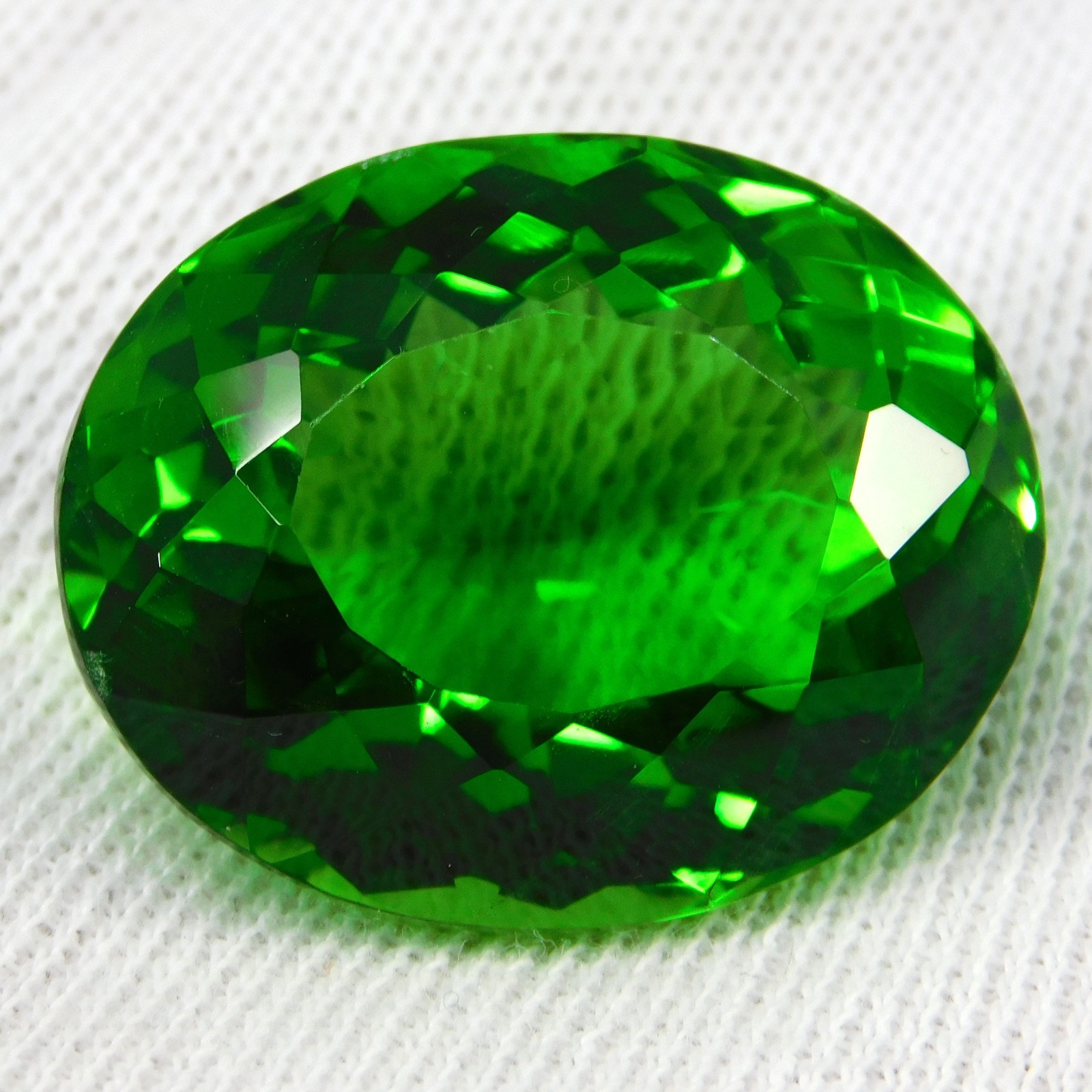 Certified 120 Ct+ Natural Tsavorite Green Garnet Stunning Oval Cut Gemstone