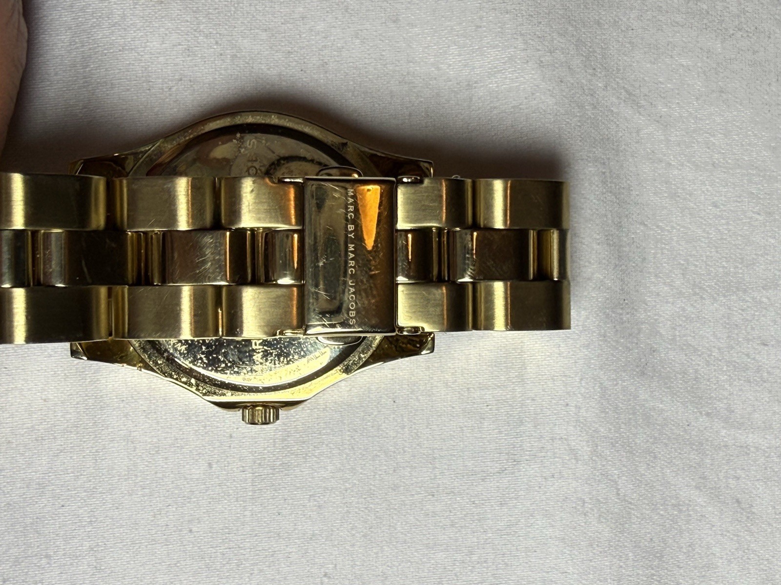 Marc by Marc Jacobs Girls Gold Tone Quartz 28mm Bracelet Analog Watch