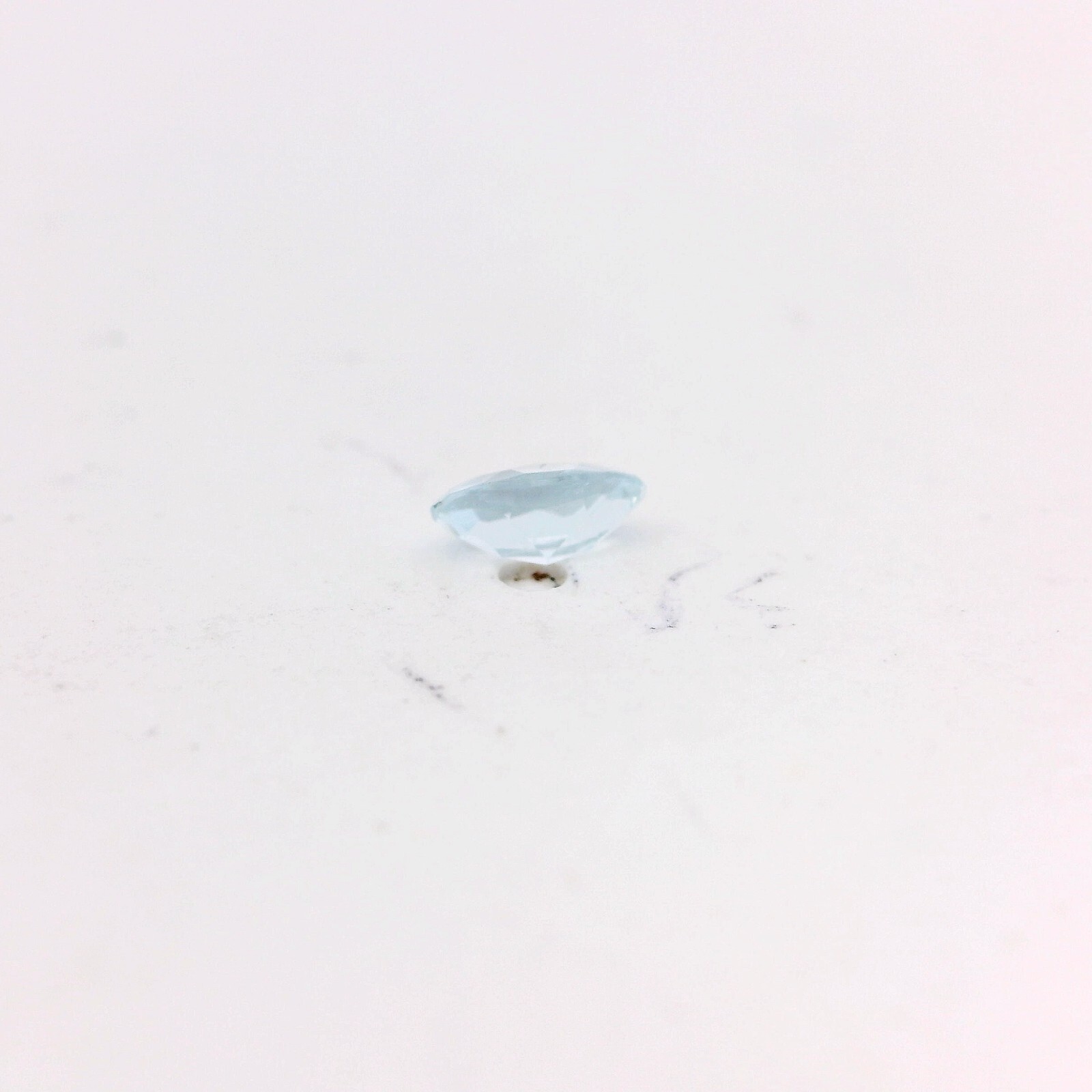 0.23ct Oval Cut Lab Created Light Blue Aquamarine Gemstone 5 x 3mm
