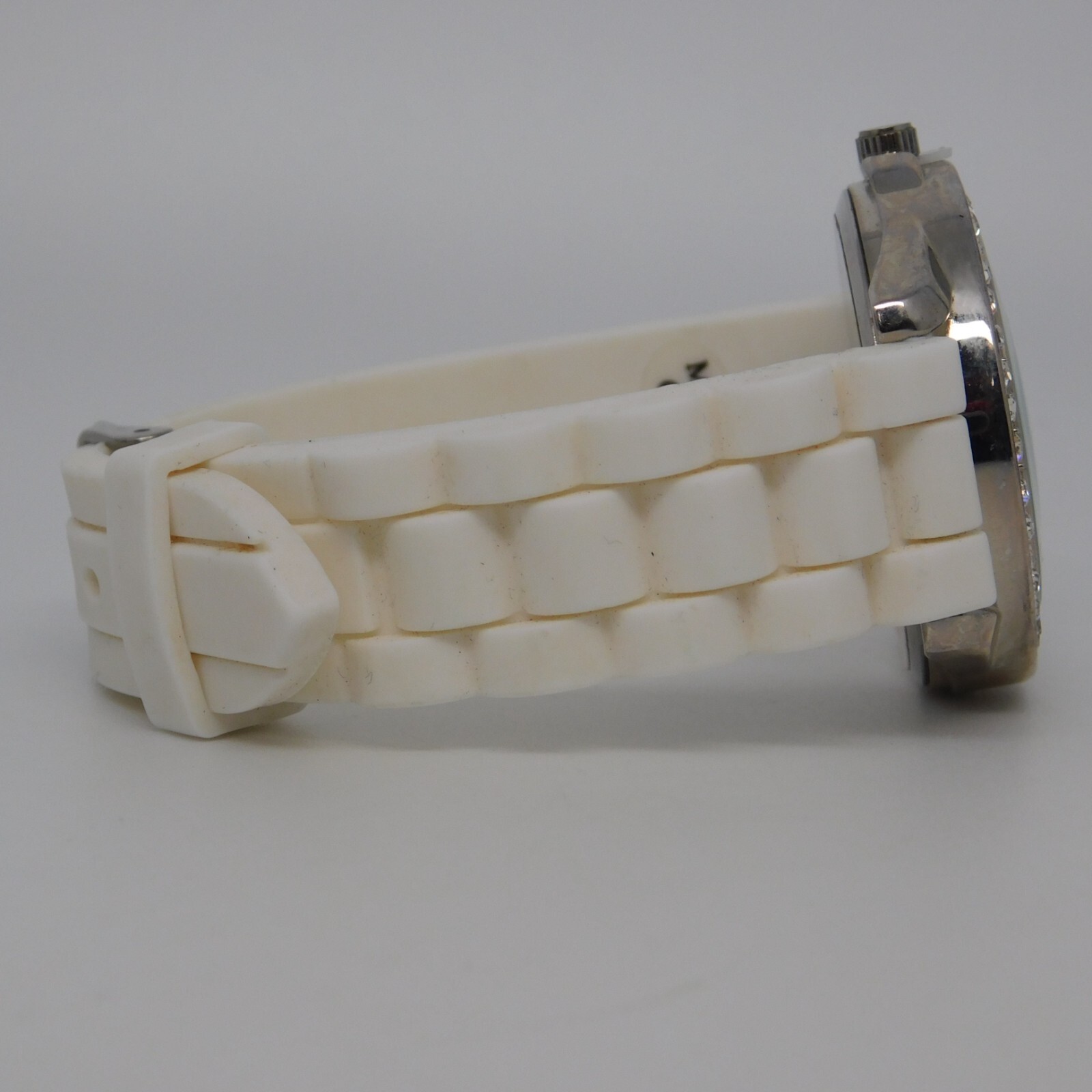 ACCUTIME WATCH CORP. JCR900C Quartz Analog Women’s Watch New Battery