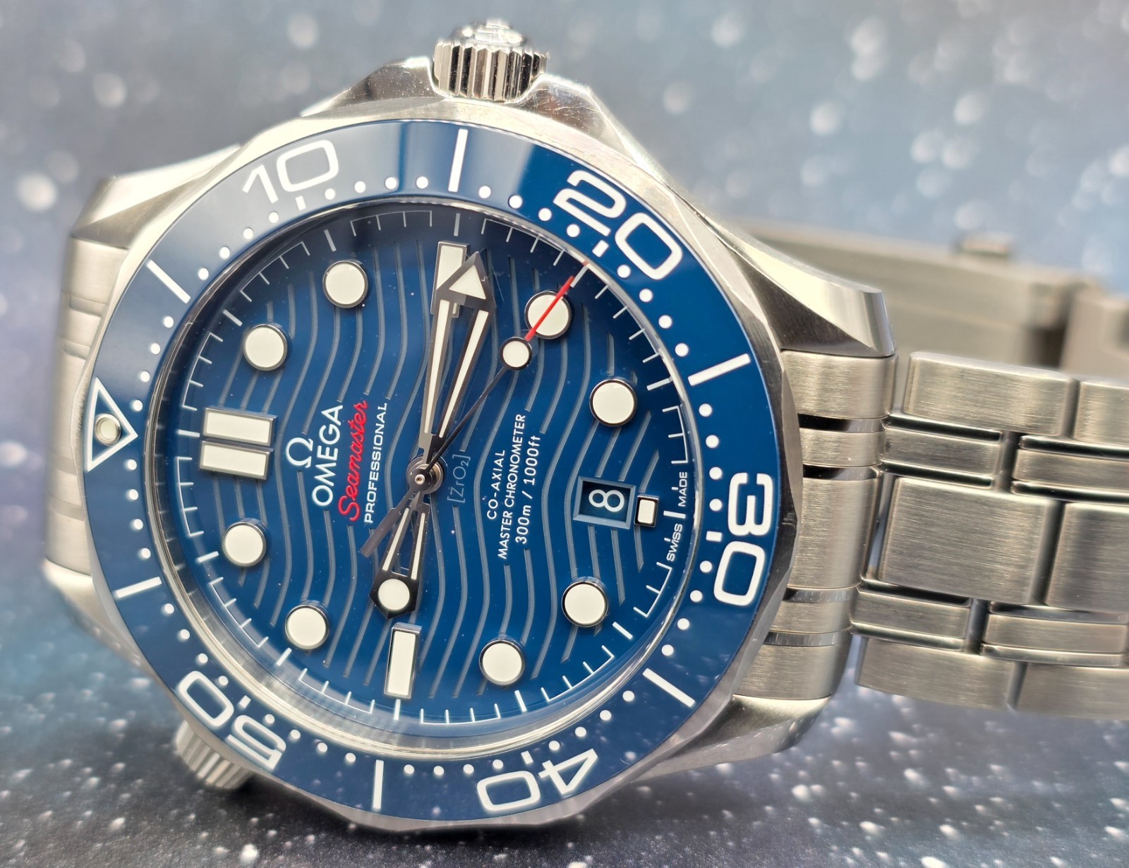OMEGA Seamaster Diver 300M Blue “Wave” Dial 210.30.42.20.03.001 Excellent