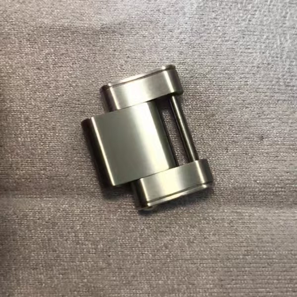 Watch Bracelet Link with Rivet for Tudor 39mm 41mm 79030 79470 79230 79360 79830