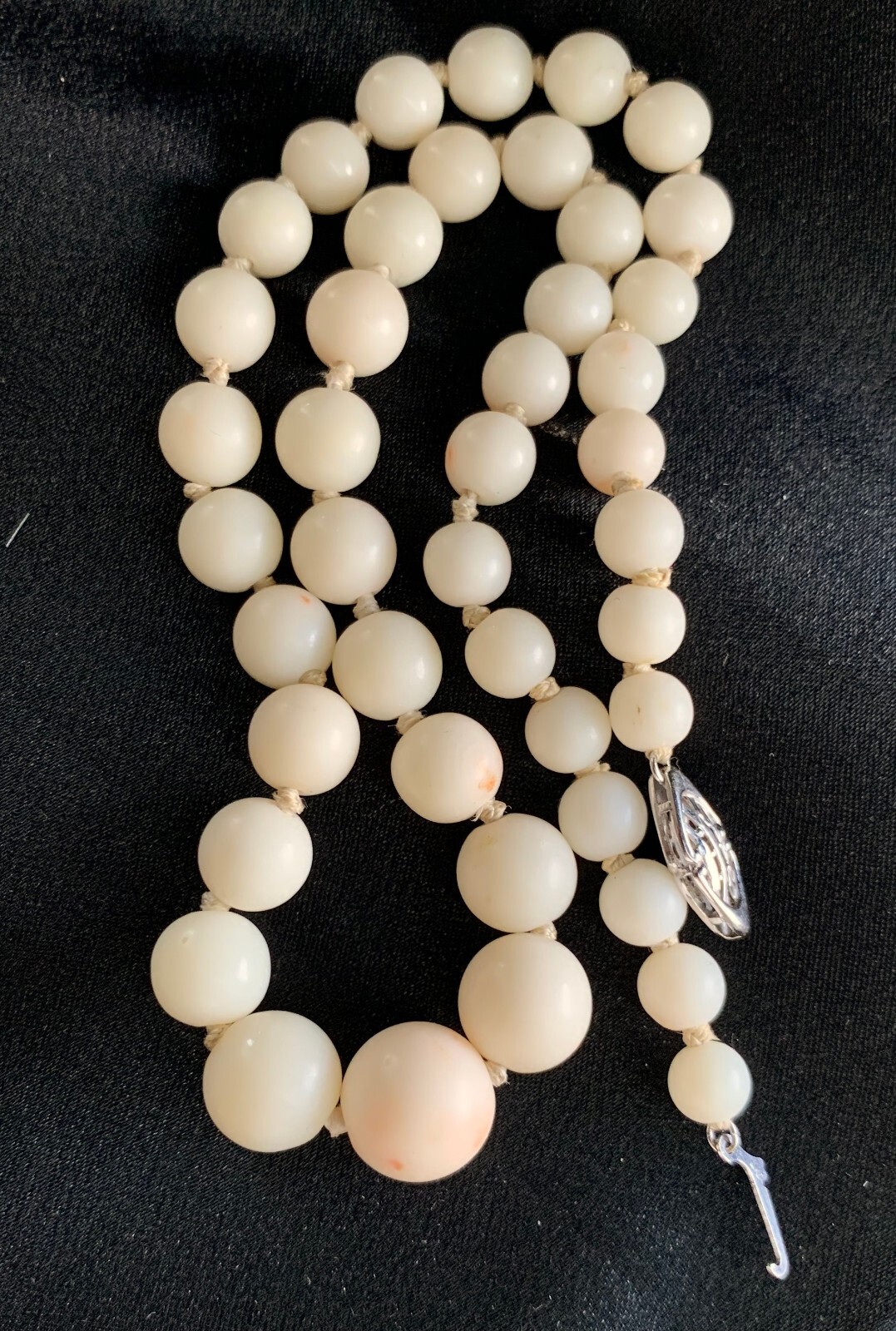 ANGEL SKIN 5.8MM-10.8MM CORAL 15 inch Necklace 14K Gold Clasp