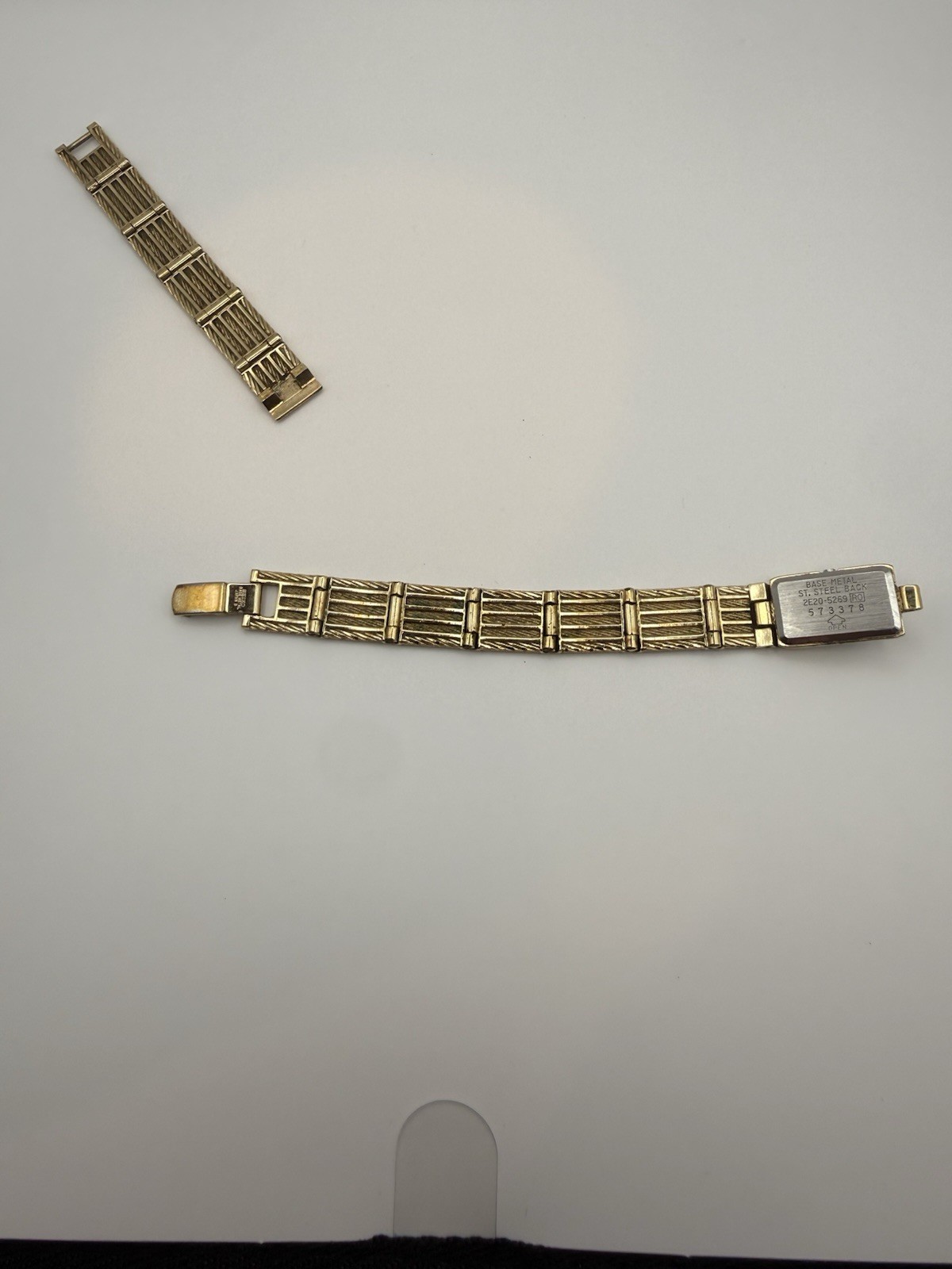 Seiko Quartz Women’s Vintage 1980s Rectangle Gold Bracelet Watch Black Dial