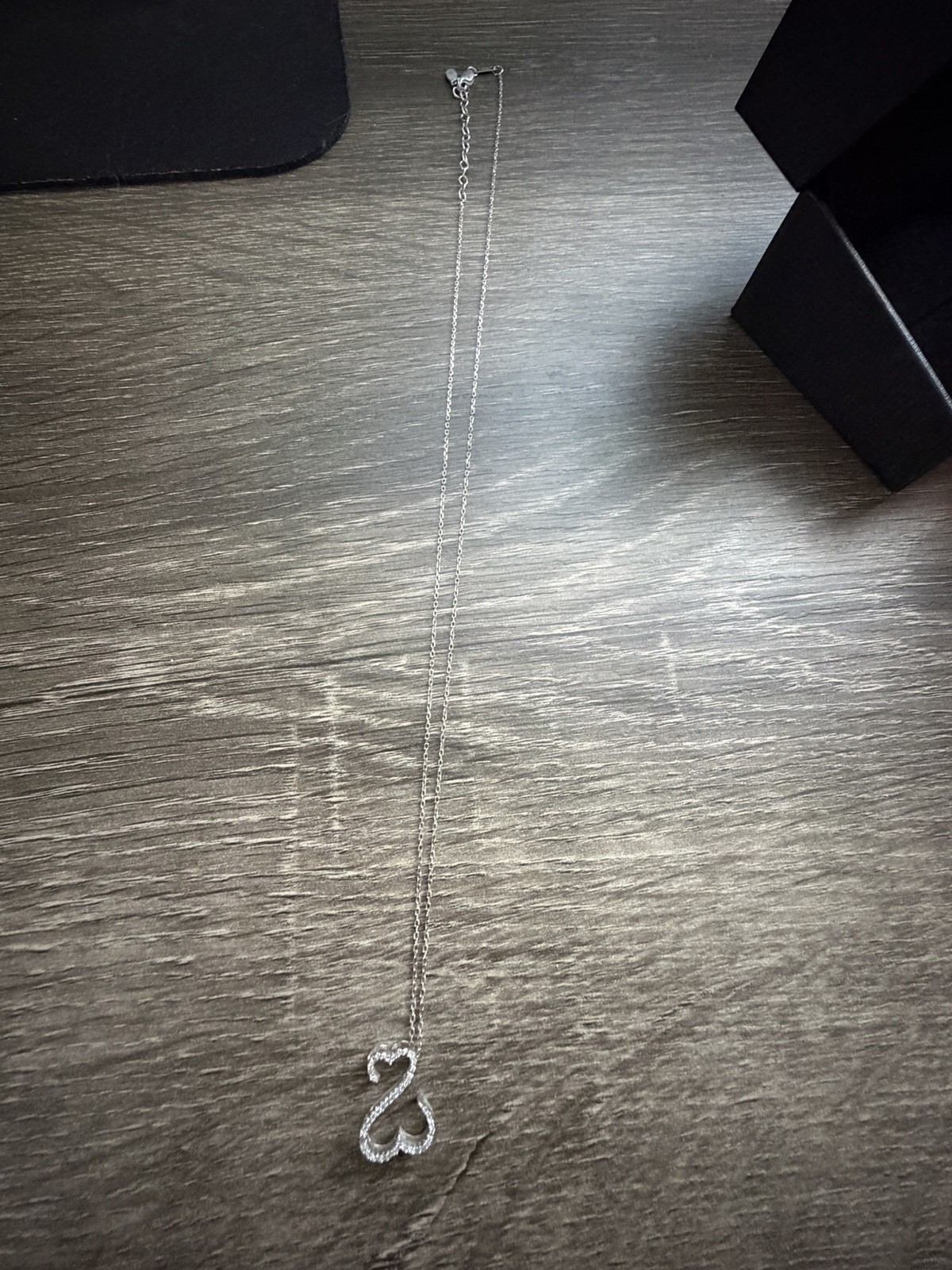14kt White Gold JANE SEYMOUR OPEN HEARTS Diamond Necklace