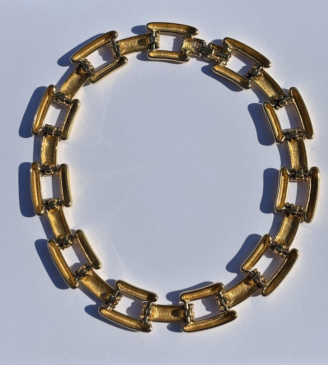 1980s Vintage Gold Tone Monet Chunky Bar Link Triple Chain Chocker Necklace 4.2g