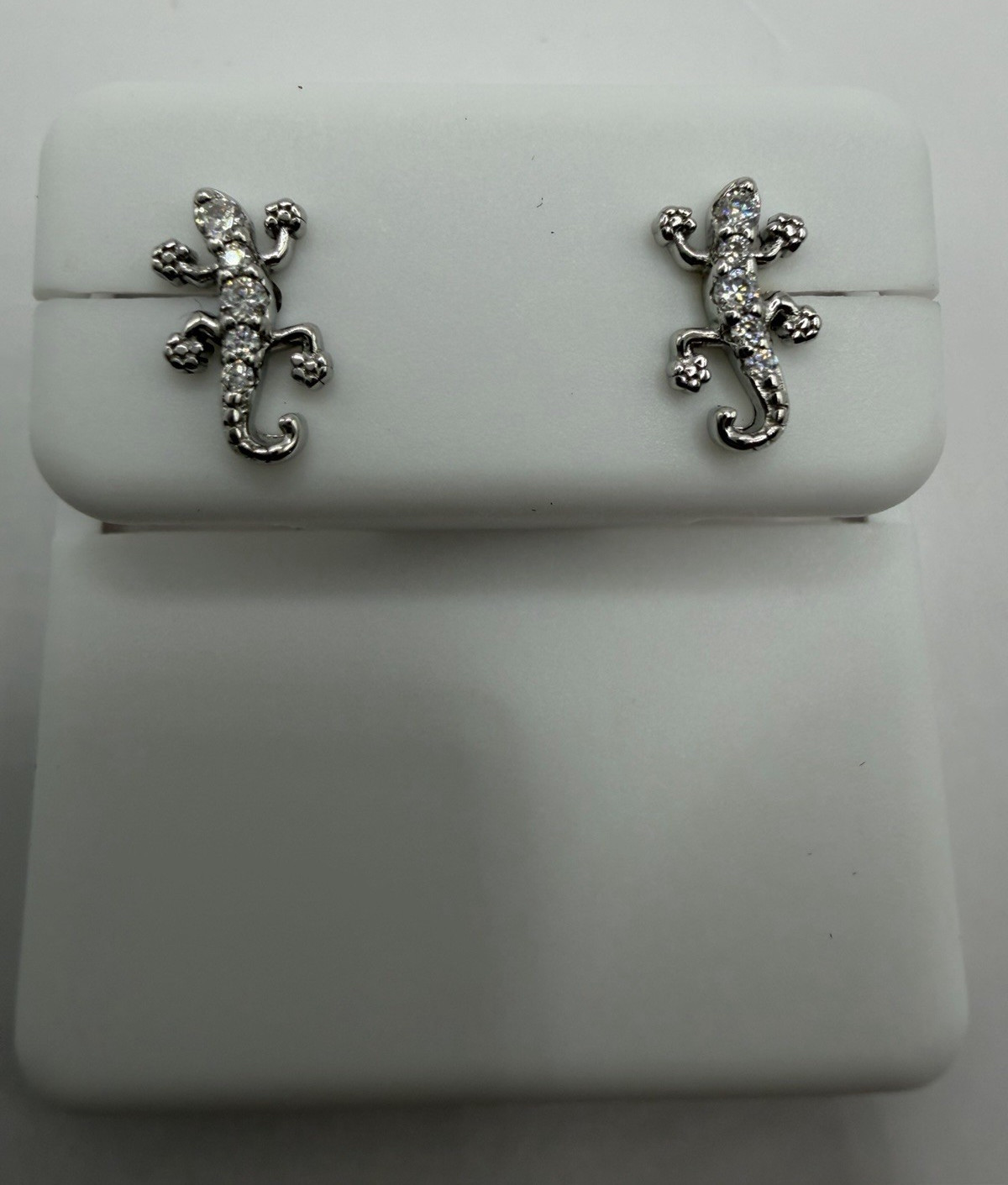 #E35 925 Sterling Silver White Moissanite Lizard Stud Earrings 0.30CTW Butterfly