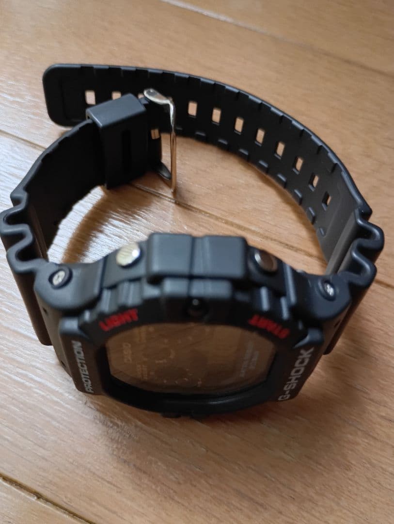 CASIO G SHOCK Digital wristwatch DW5900 commonly known as Mitsume reissue