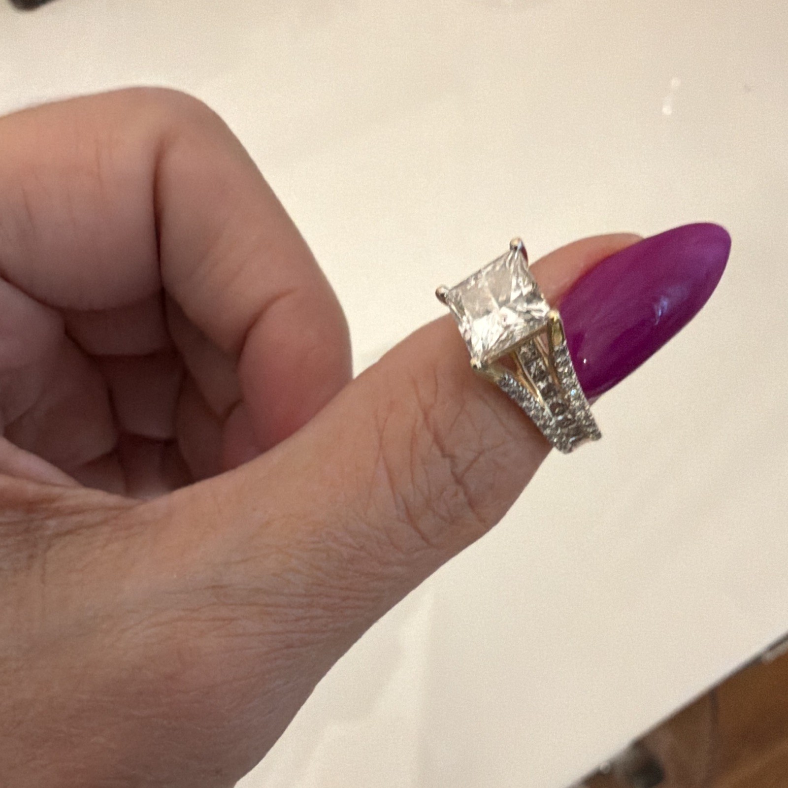 2.02ct Lab Grown Princess Diamond Ring 14K Yellow Gold E/VVS2 IGI 7