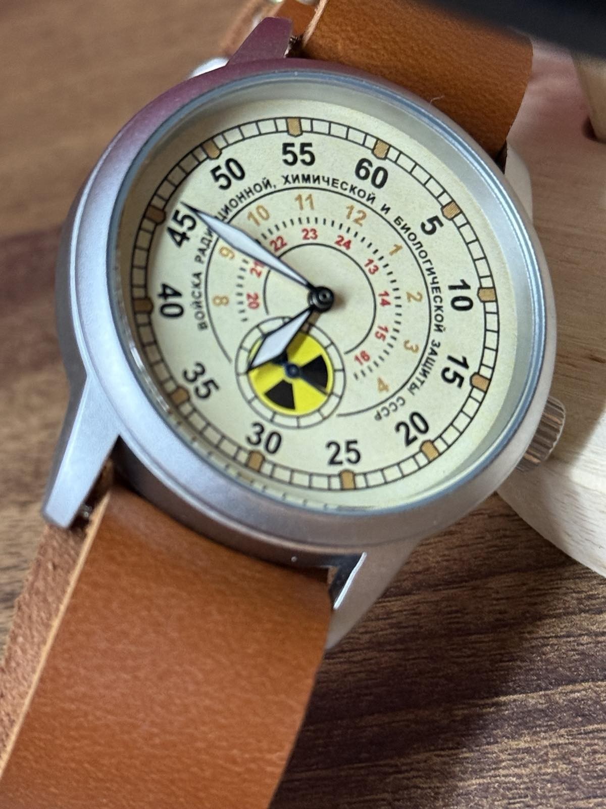 Raketa Watch Radiation Mechanical Military Wrist Russian Vintage Soviet USSR Men