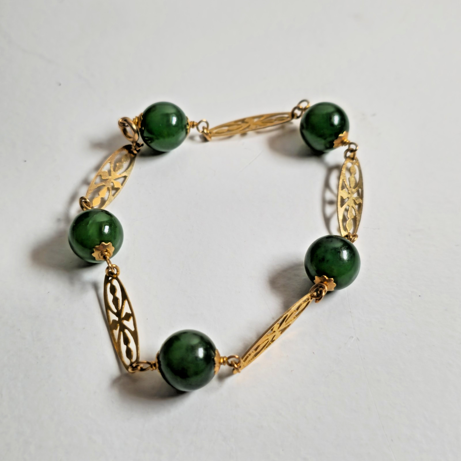 Vintage 14k Solid Yellow Gold Filigree 8in Bracelet w/ 9.5mm Nephrite Jade 10g