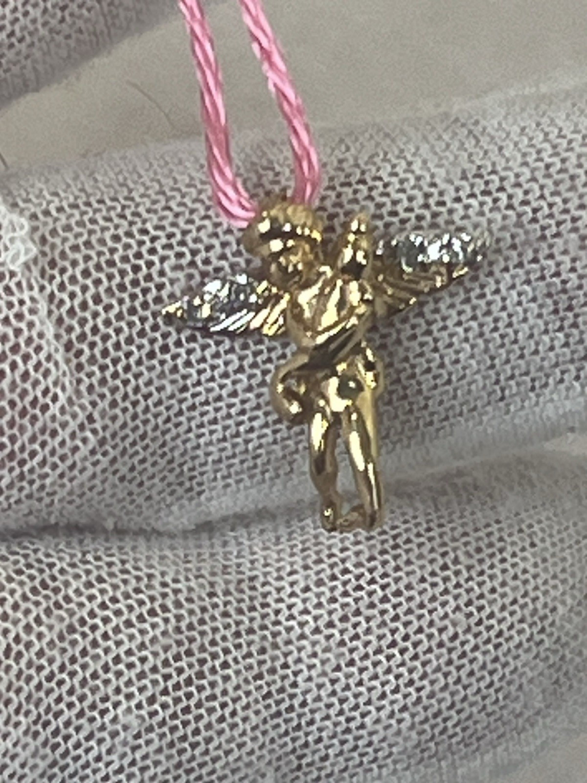 vtg made in Italy 2 gram 14k gold/6Diamond guardian angel pendant sparkly