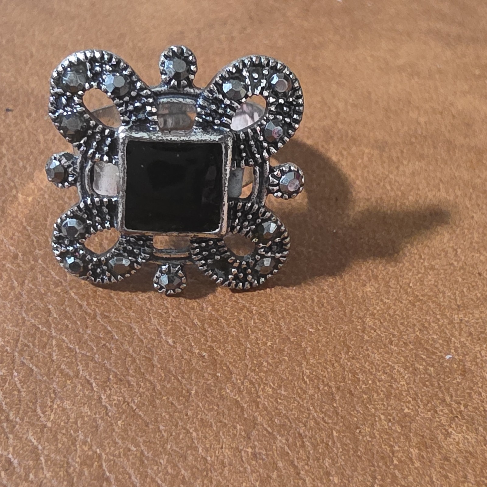 Women’s Fashion Mixed Lot 3 Rings Silver/Gold Tone Black & Yellow Glass Stones