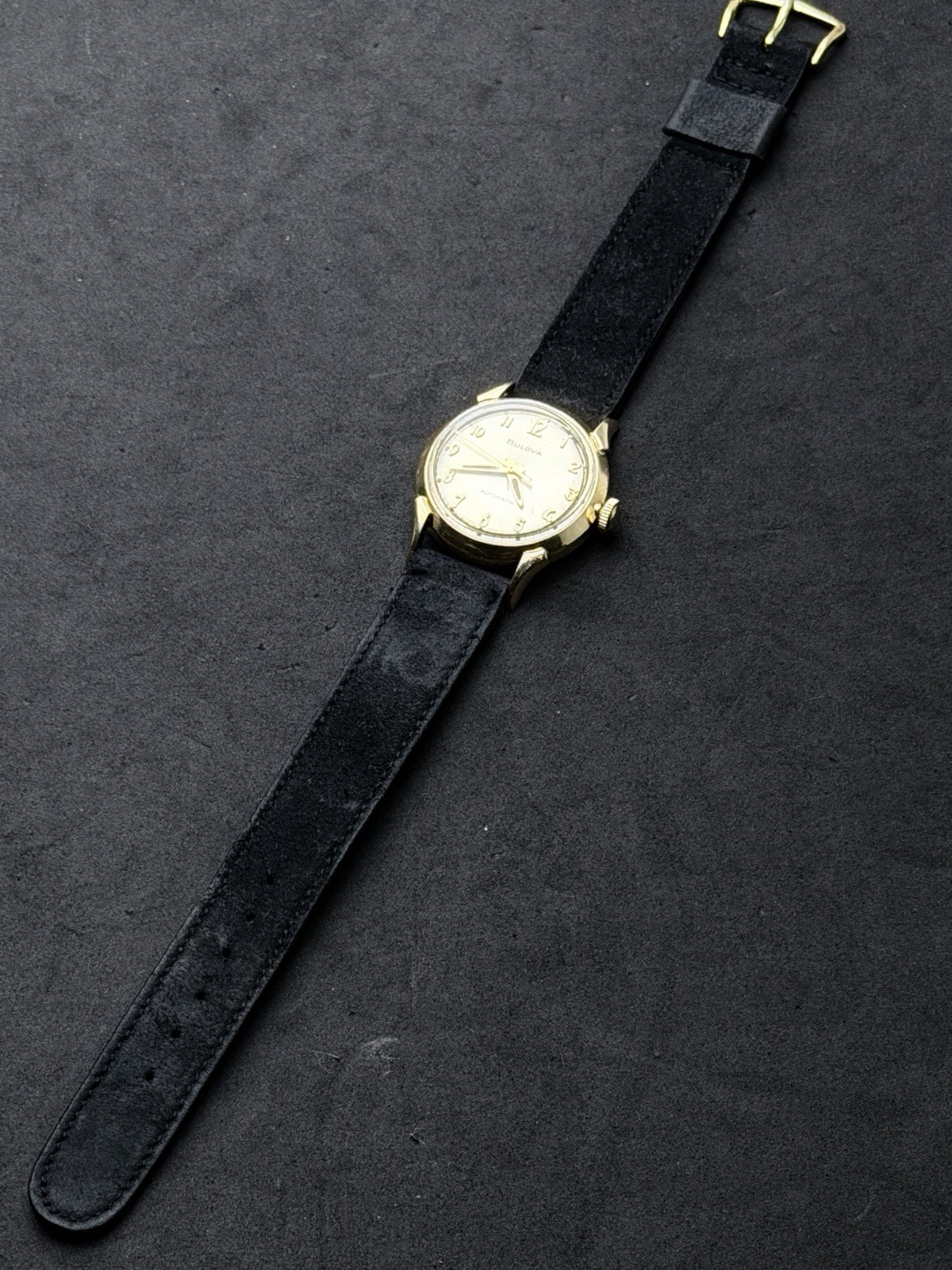 Vtg 1969 BULOVA Men’s 34mm Self-Wind Automatic Watch Gold Case Dial Black Suede