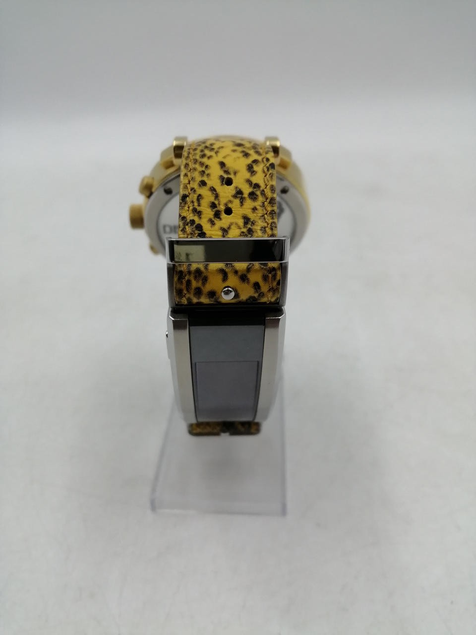 SONY WNW-SC24A/Y WENA 3 -JOJO EDITION- Men’s Watch SR927W SUS316L Used Japan