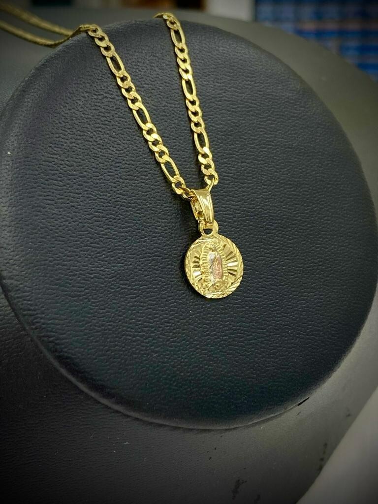 Medalla de la Virgen de Guadalupe Virgin Mary Necklace Figaro Chain Women 14×11