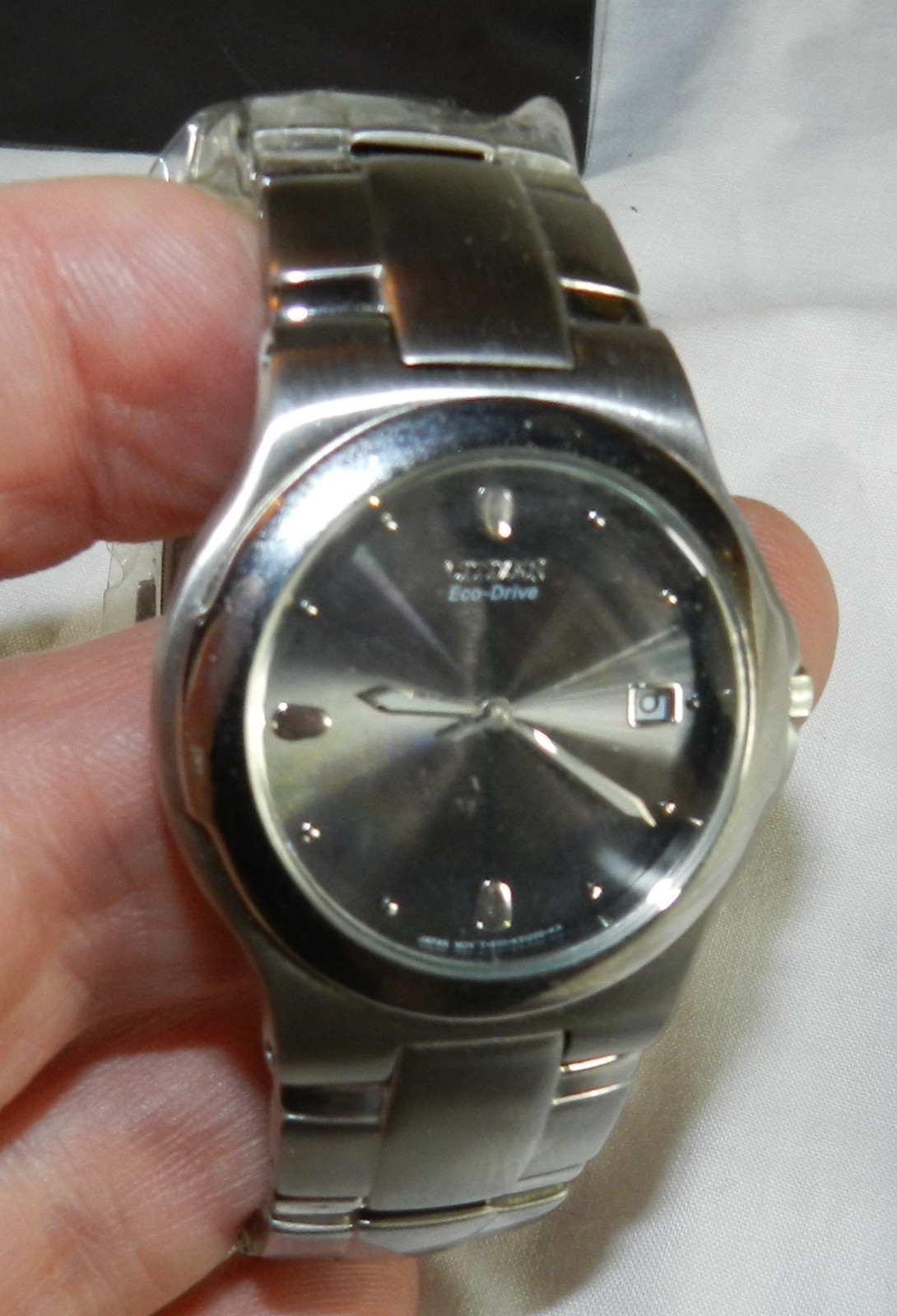 New in Box – Citizen Eco-Drive E111 K16750 HST – Solar Powered Watch