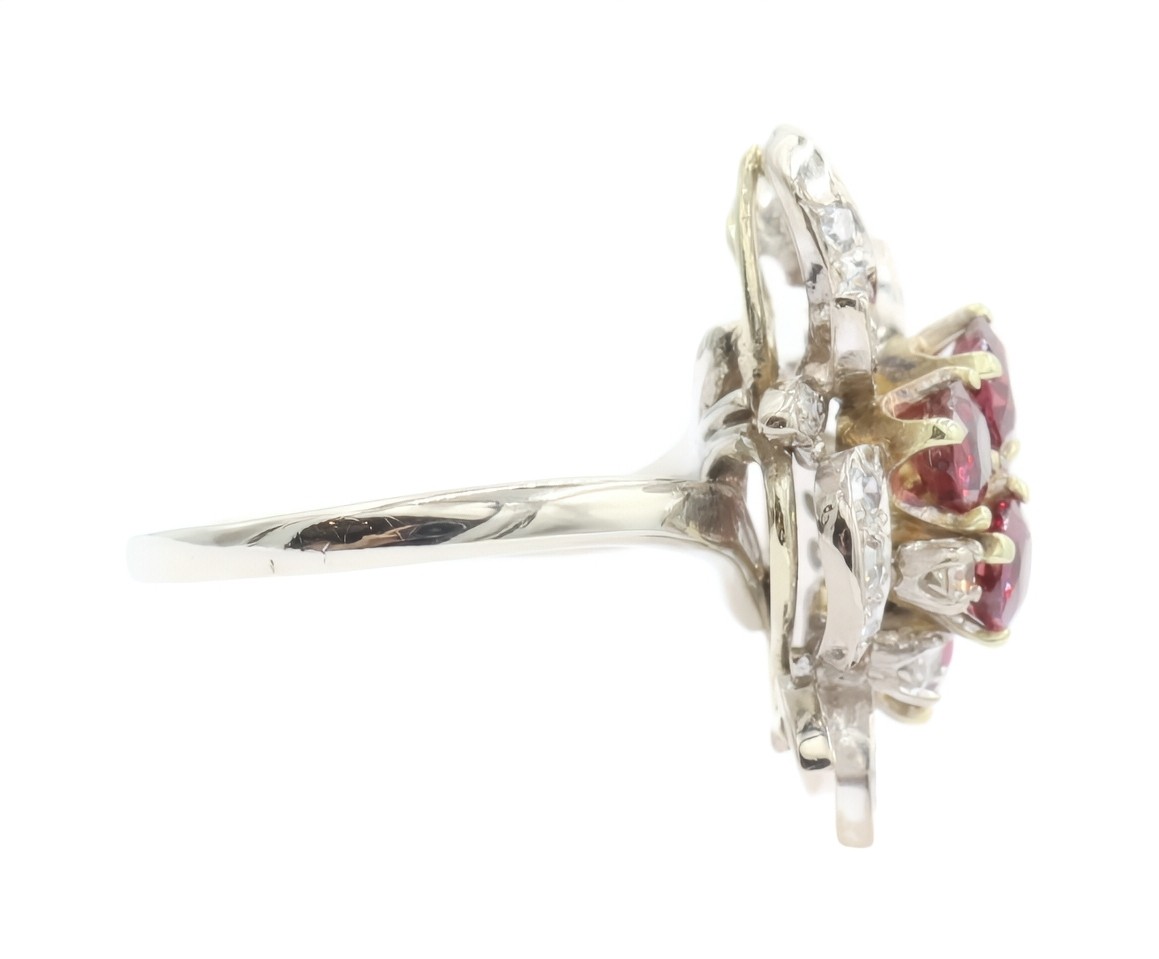 Mid-Century Style 1.20 Ctw Round Garnet & Single-Cut Diamond 14KT Gold Ring