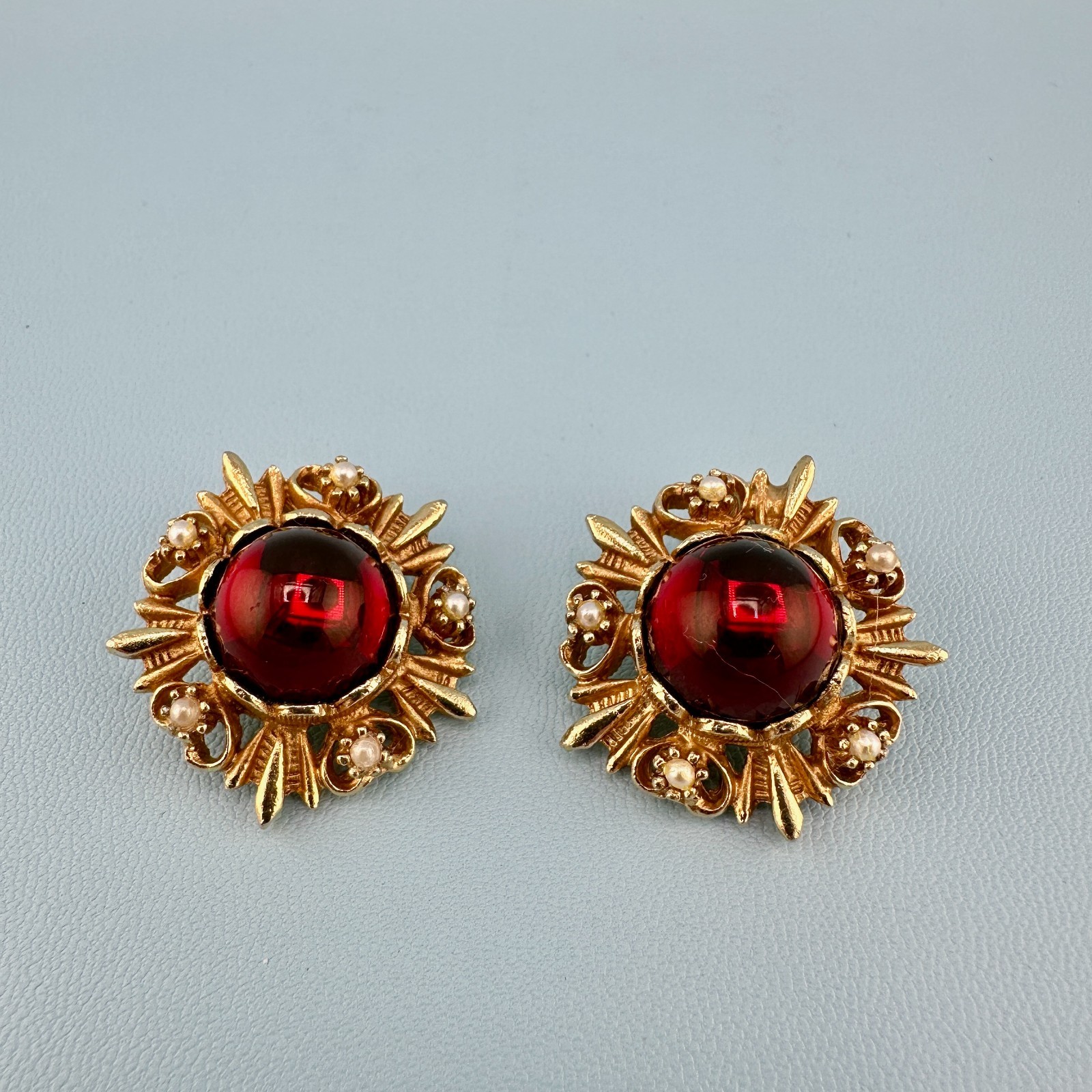 Vintage Clip On Earrings Red Glass Cabochon Gold Tone Faux Pearl Etruscan Rev