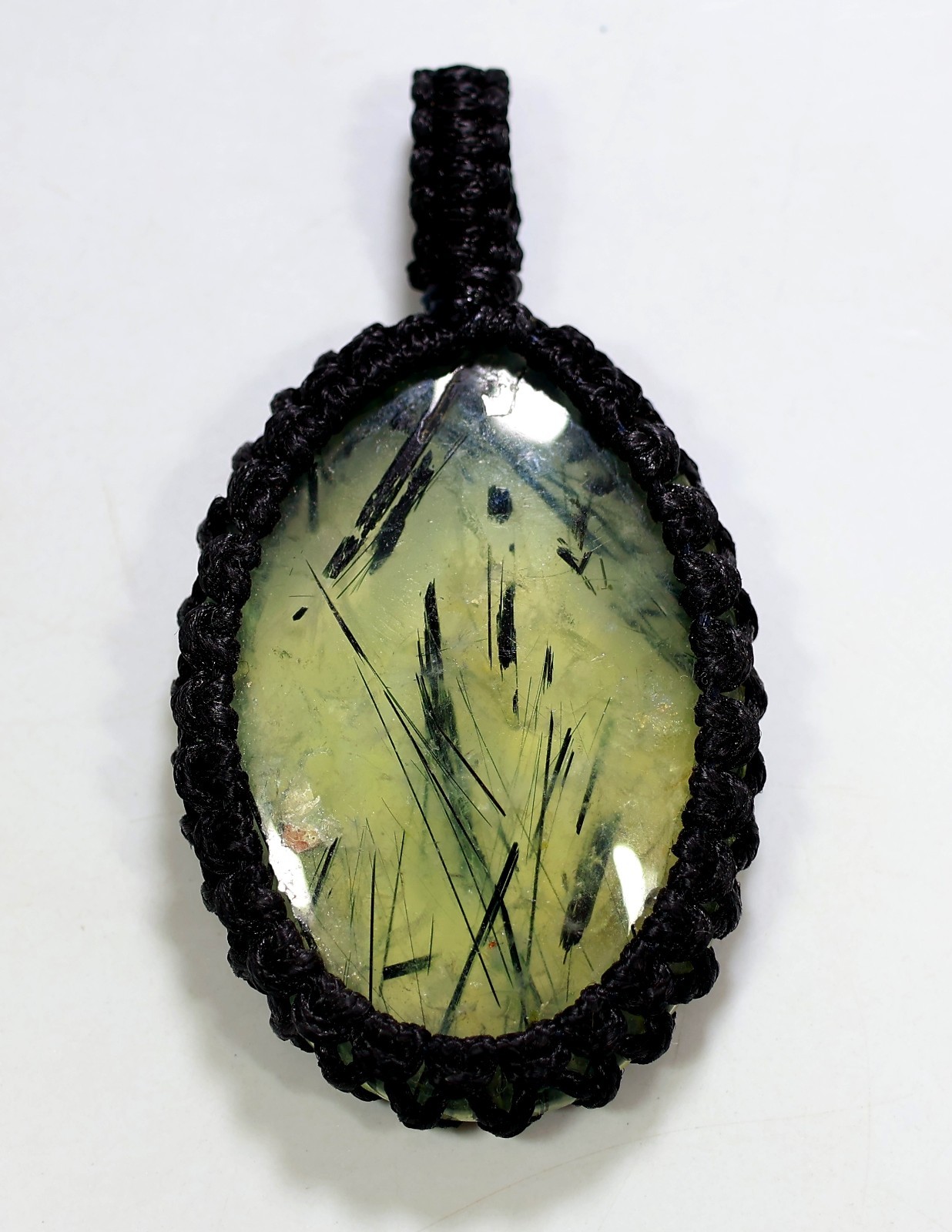 68 Ct 6X31X43 mm Natural Green Prehnite Oval Macrame Pendant 2.23″ KF-618