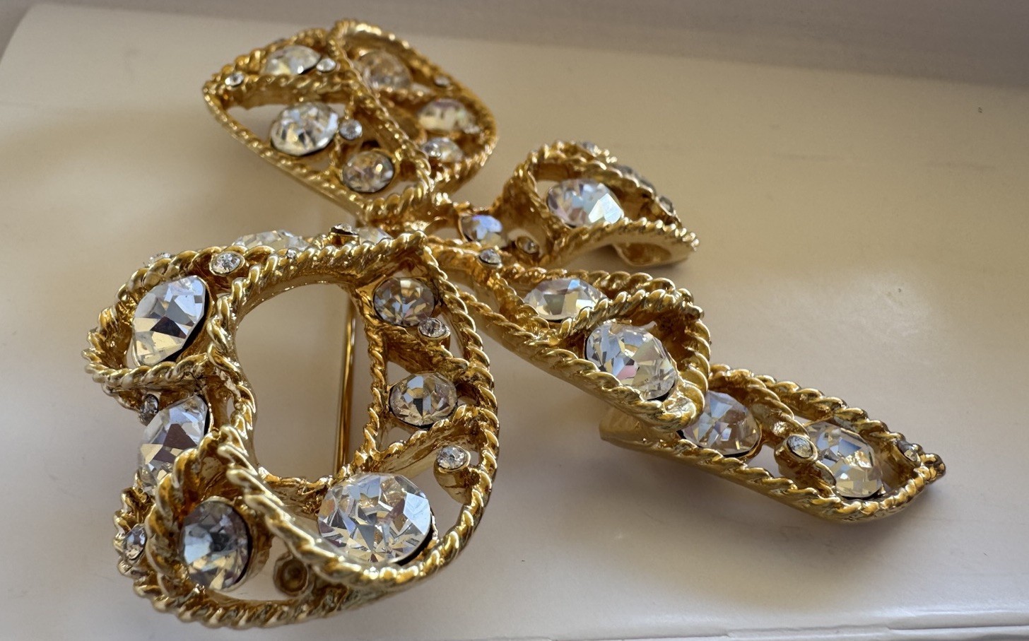 Vintage Gold Tone Ribbon Brooch with Pavé Set Crystal Rhinestones Free Shipping