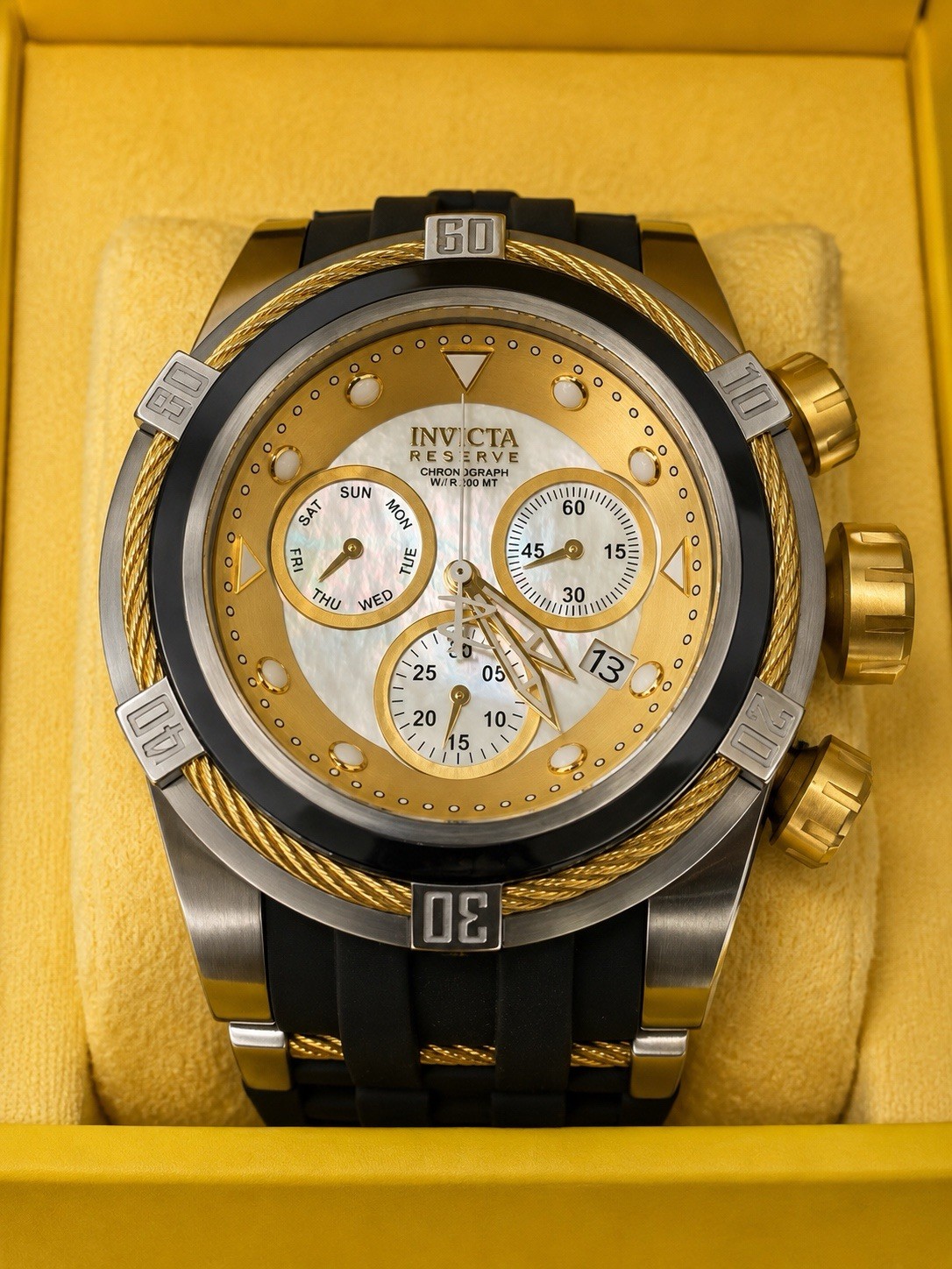 Invicta Reserve Bolt Zeus 0828 51mm MOP Chronograph Swiss