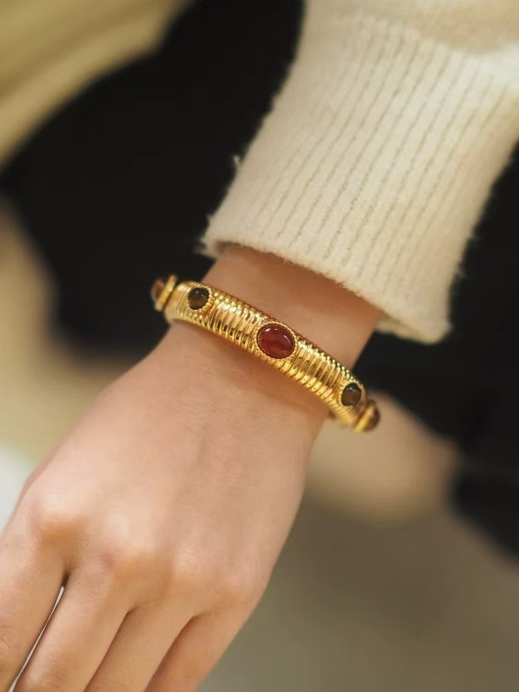 GAS Bijoux Style Vintage Gold Tone Gemstone Bracelet French