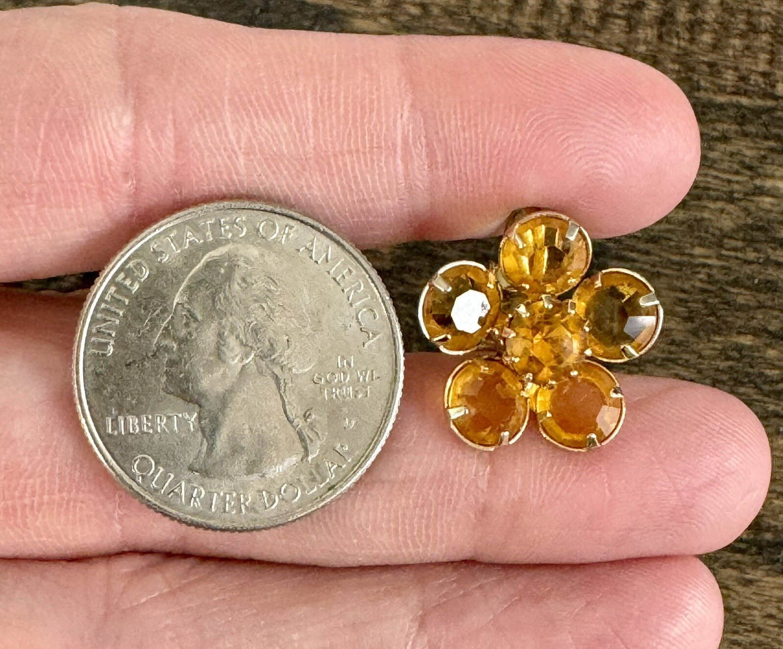 Vintage Gold Flower Stud Earrings With Clear Gem Crystal Accents
