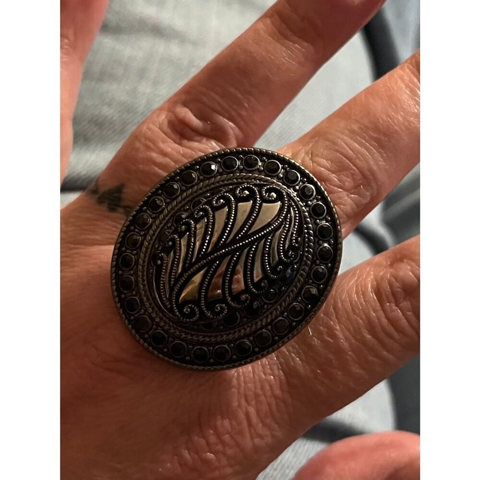 Bad Gurl Treasures Black mirrored dinner spinner ring