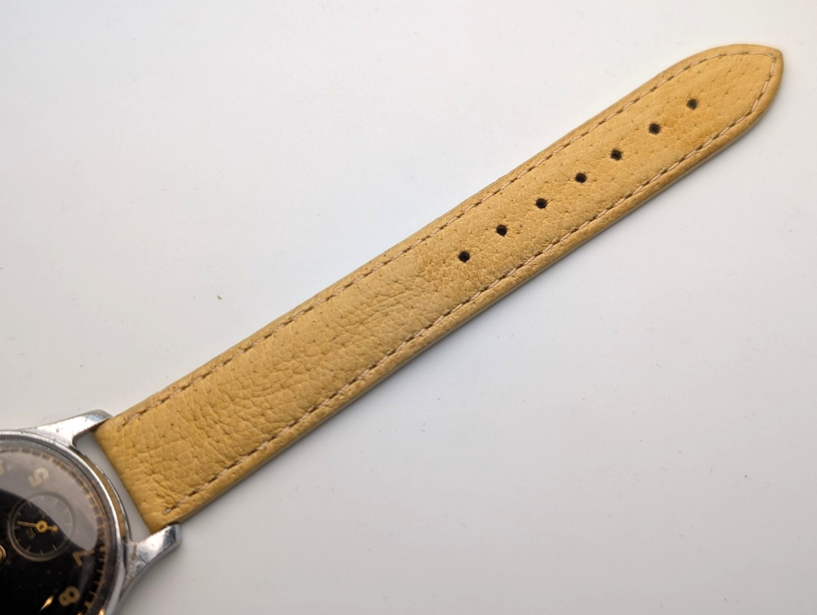 Vintage Pobeda (Победа) Gilt Dial Watch, 15 Jewel PChZ (ПЧЗ) 2602 Movement, 1958