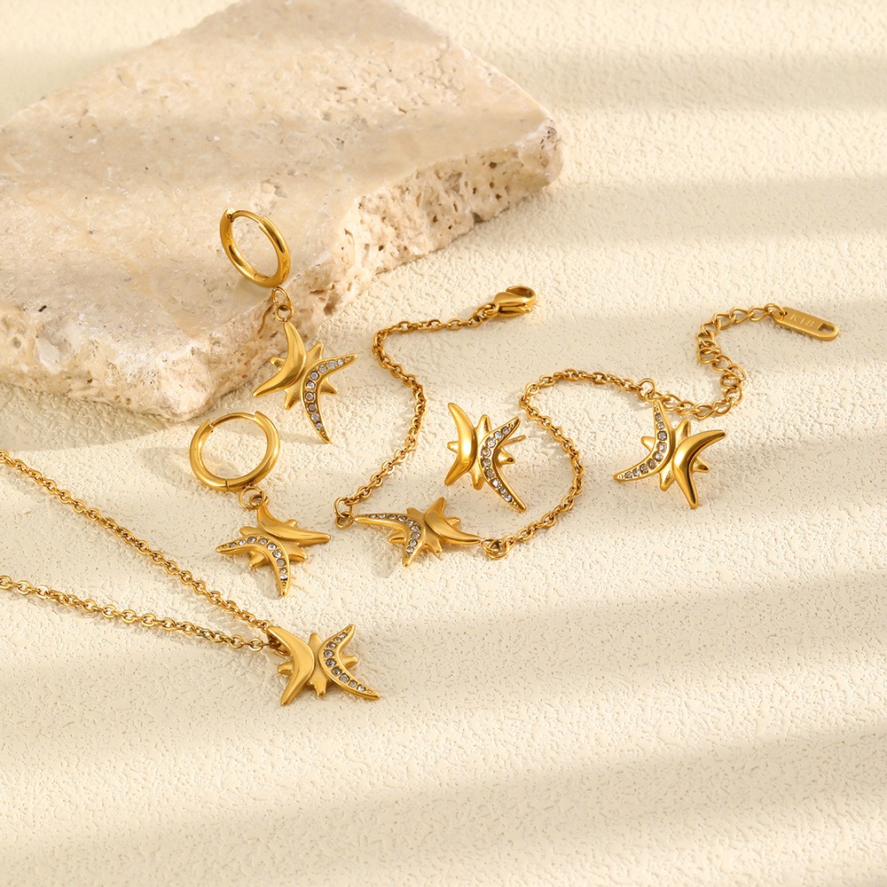 18K Gold Plated Stainless Steel Eight Pointed Star Cubic Zirconia Jewelry Set