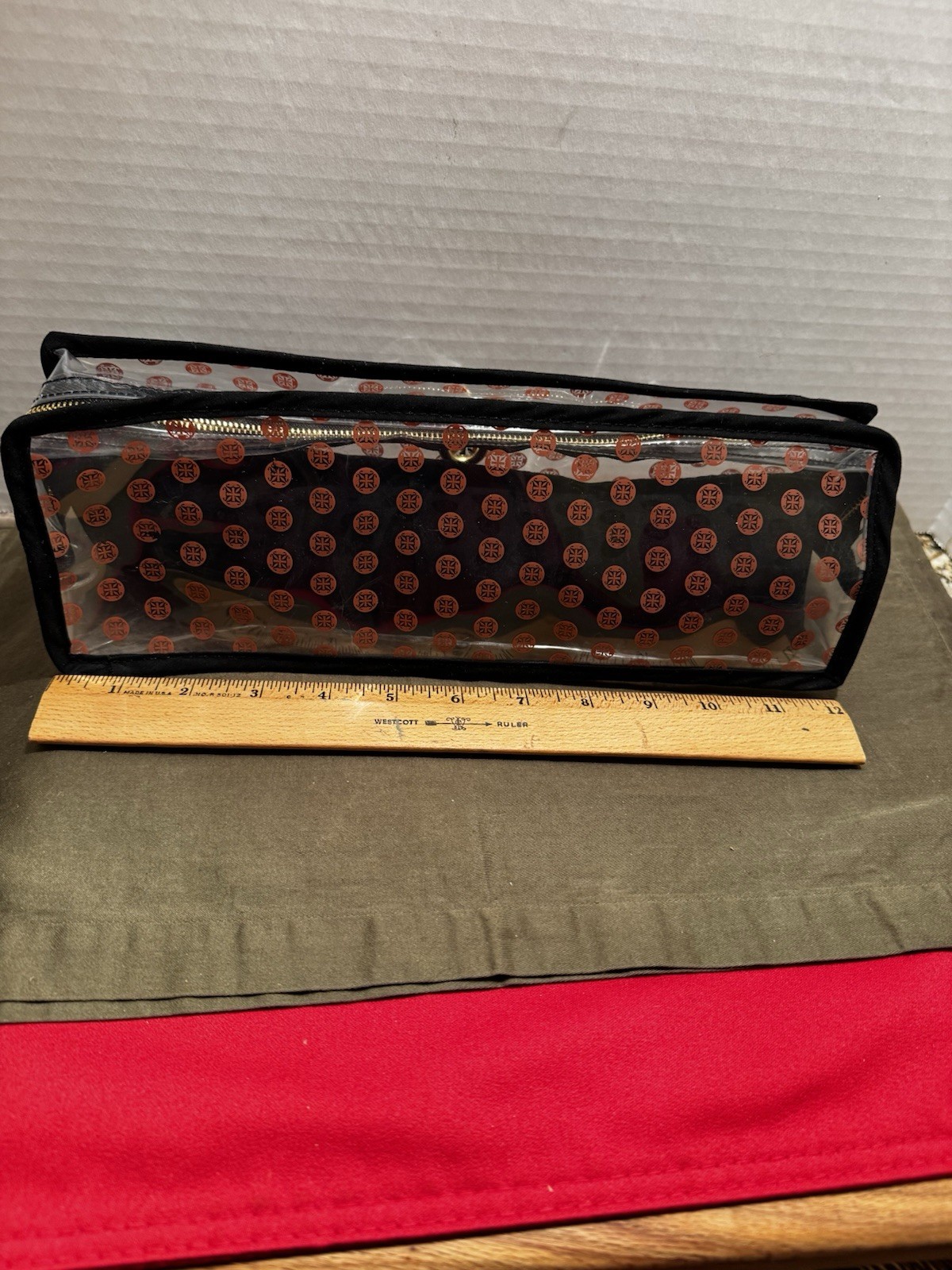 Rustic Cuff Bracelet Travel Case Clear Vinyl Zip Pouch Velvet Pillow