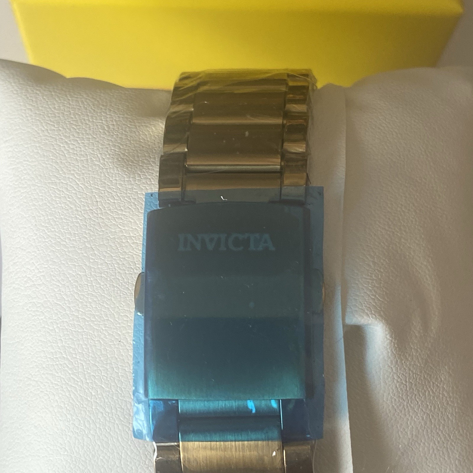 Brand New Invicta Pro Diver Meridian Men’s Quartz Watch 46mm (69236) Black Gold