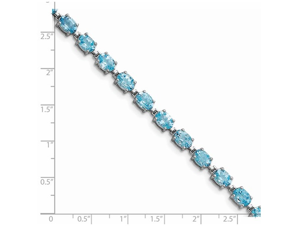BlueTopaz Bracelet 4.75 Carat (ctw) Carat in Sterling Silver