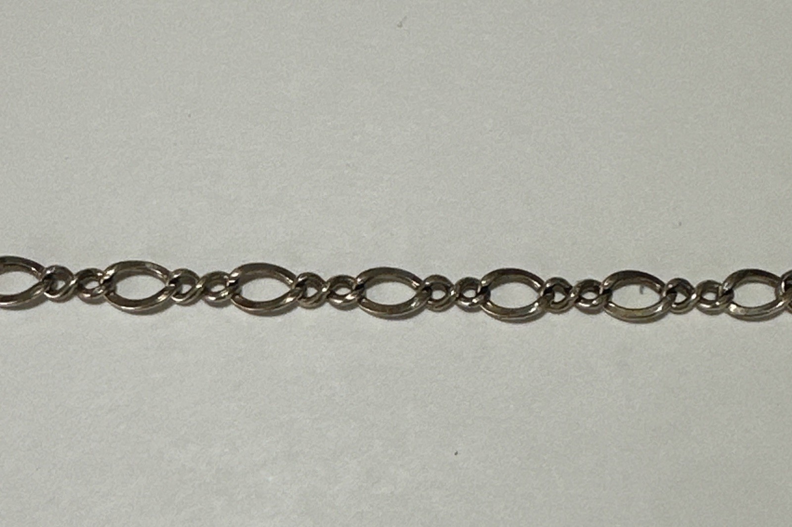 Vintage 1/20 12K BAR Gold Filled Infinity Figure 8 Bracelet 7 15/16″ Oval Link