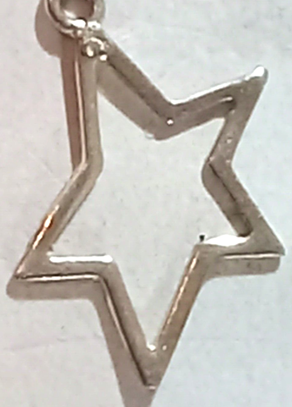 Vintage Sterling Silver ASYMMETRICAL CHRISTMAS STAR #12 Bracelet Charm, 0.27g