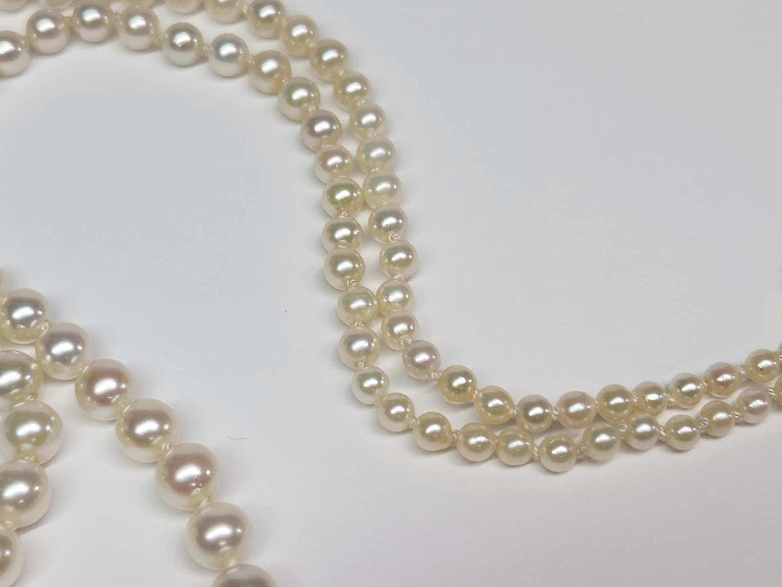 VINTAGE 2.50-8.00mm AKOYA Cultured Pearl & Diamond Graduated 20″ Strand Necklace