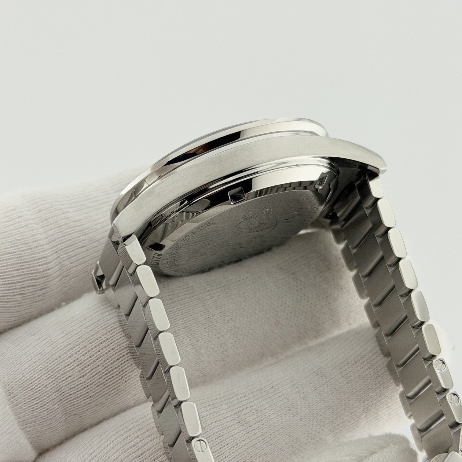 2026 Omega Speedmaster First Omega in Space 310.30.40.50.06.001 39.7mm Box Paper