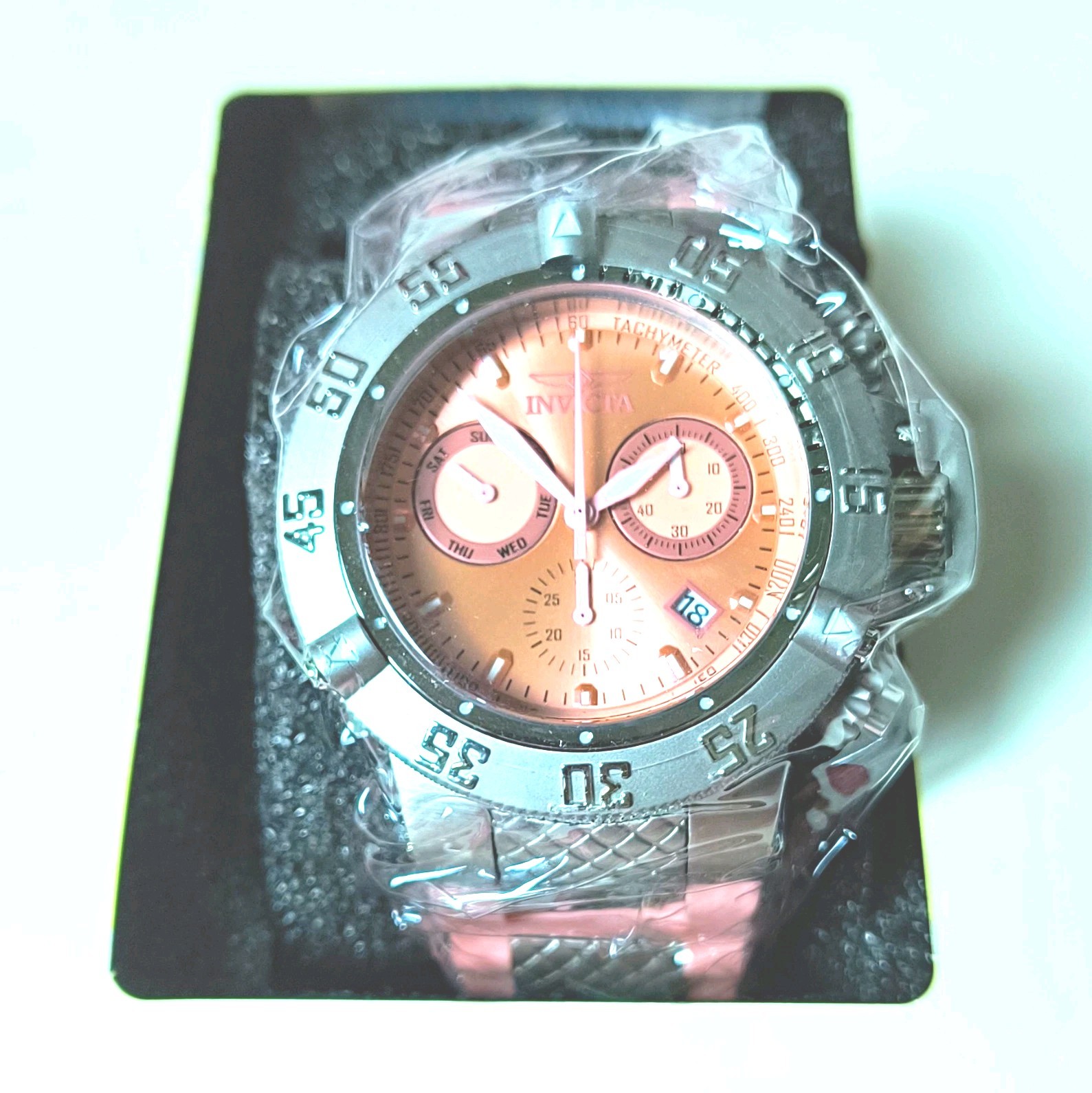 Invicta Subaqua Noma III Pink Dial Swiss Ronda Z60 50mm W/ Pink Hard Case. NEW