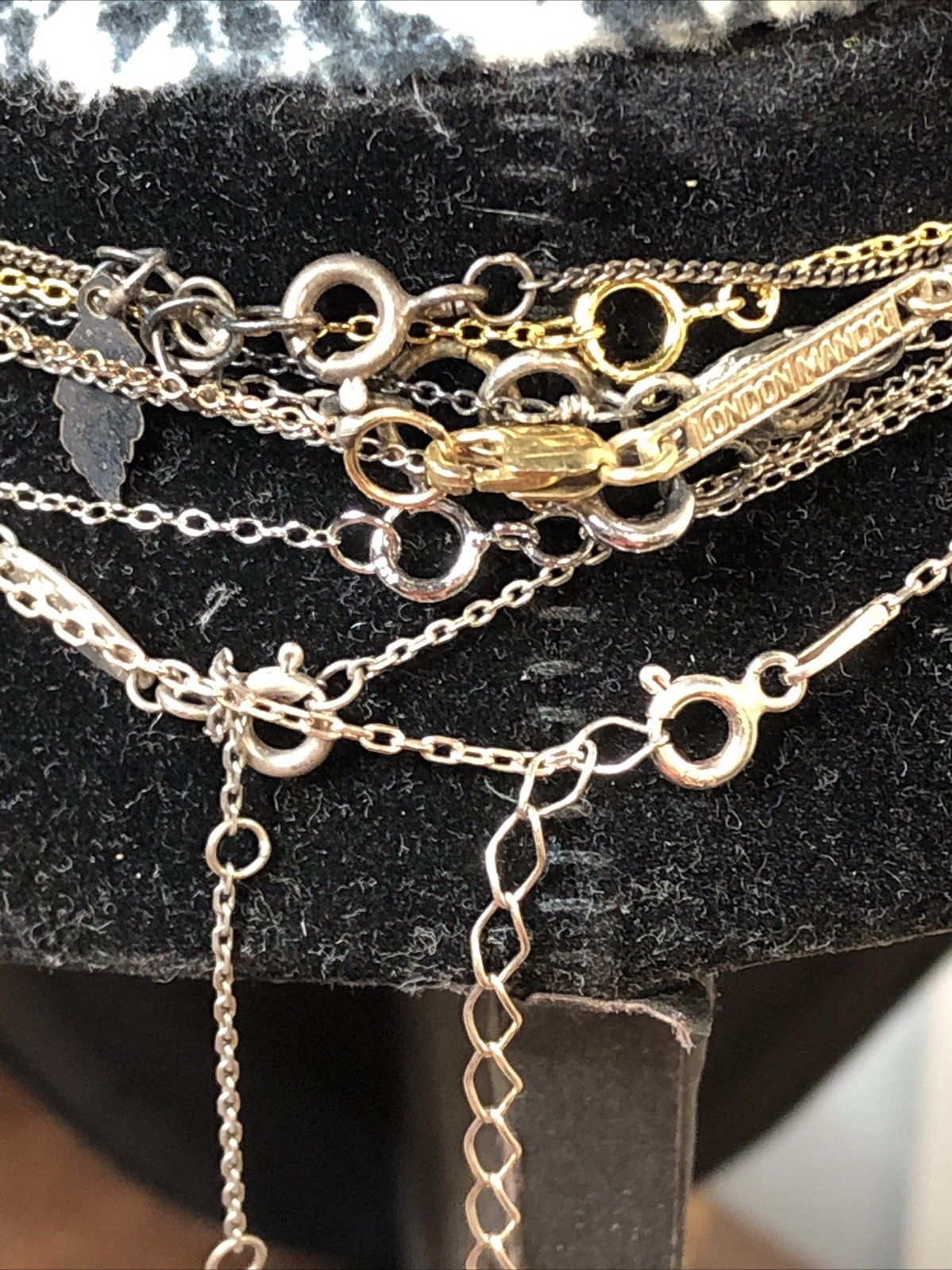 b56. 925 Sterling, GF, Mix material, Enamel, Glass, Stone 9 chain Necklaces 21g