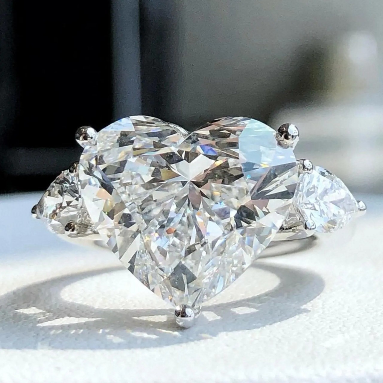 RARE 12.30Ct Certified Heart Diamond Solitaire Ring-FREE Diamond Studs