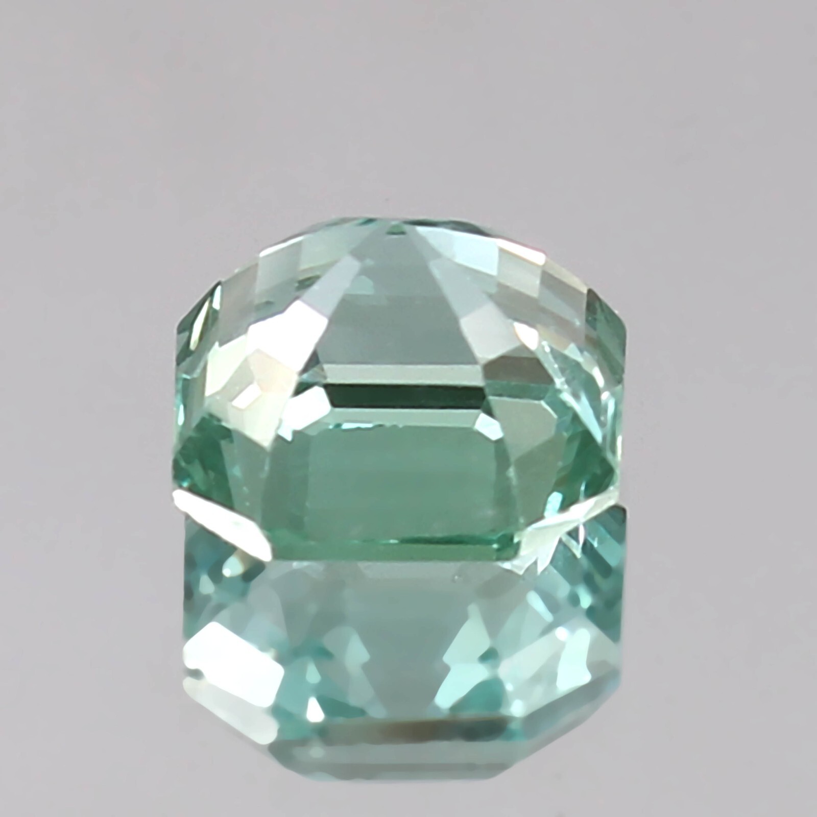 AAA Natural Flawless Ceylon Green Spinel Loose Asscher Cut Gemstone 9x9MM-4.90Ct