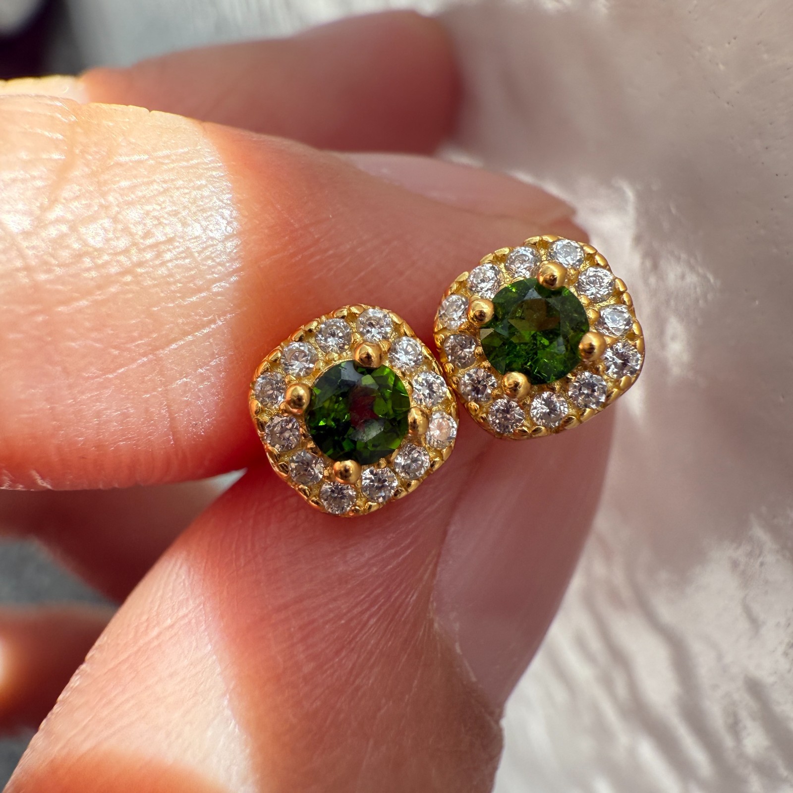 925 Sterling Silver Earrings 3mm Green Natural Diopside Gemstone Zircon Stud NEW