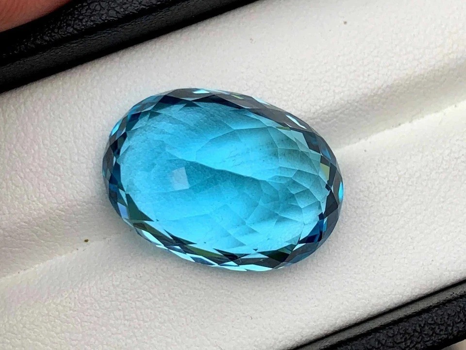 Swiss Blue Sapphire Oval Cut 20+Ct Natural Certified Loose Gemstone For Pendant