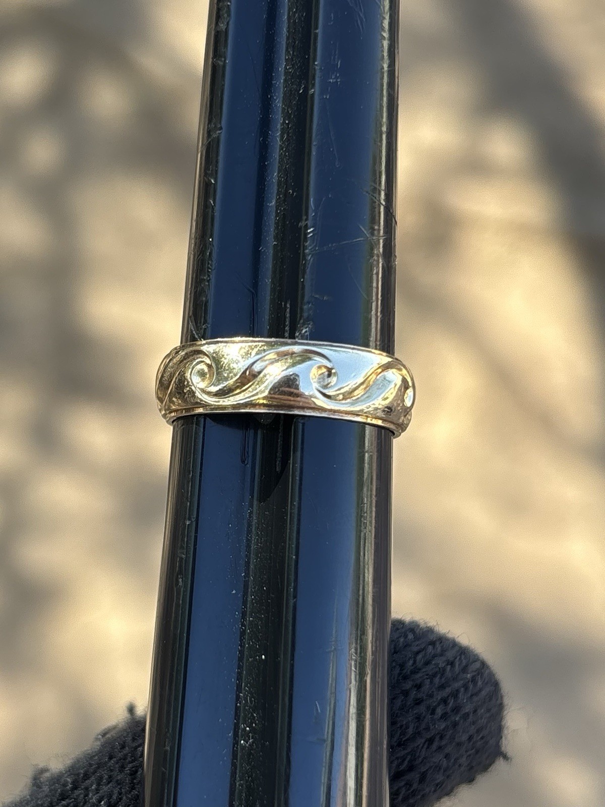 14K Gold Artcarved Band Ring Size 9
