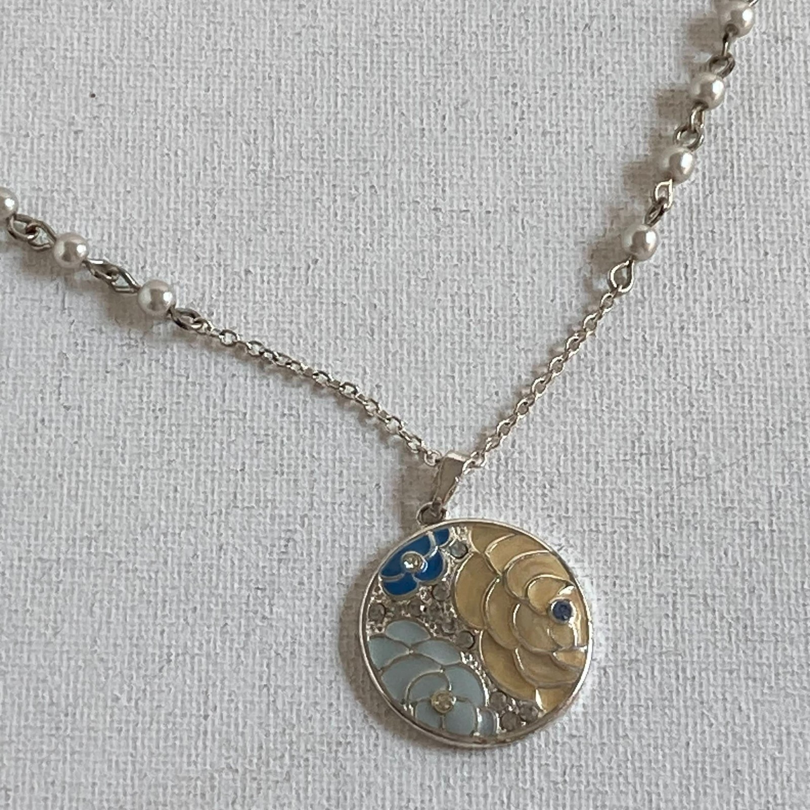 Necklace Vintage Avon NRT Cloisonne Blue and Peach Flowers Faux Pearl Chain